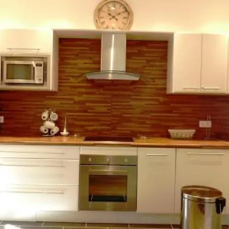 Luxury Three Bed In Just A Couple Of Minutes Walk To The Palais And Beaches 669 * Cannes